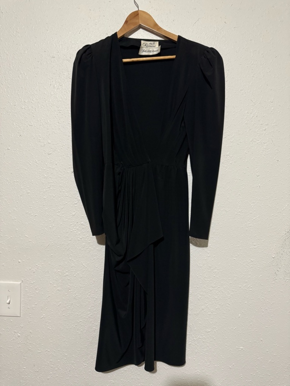 Vintage Rimini Saks Fifth Avenue Size 8 black dress
